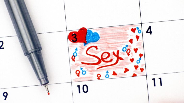 planned sex marked on a calendar date